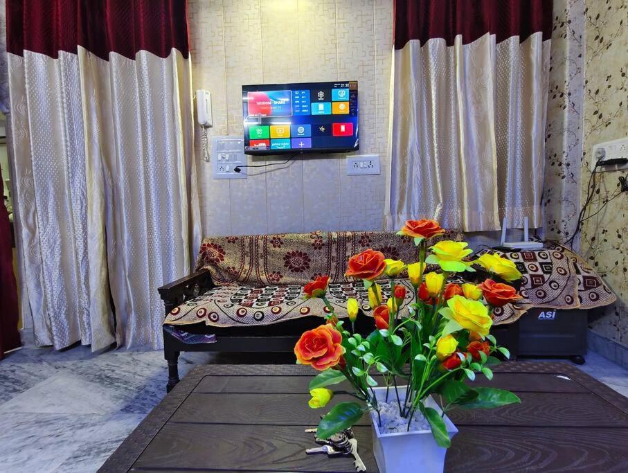 Peaceful Stay 1 Bhk Appartment นิวเดลี ภายนอก รูปภาพ